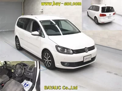 Volkswagen GOLF TOURAN