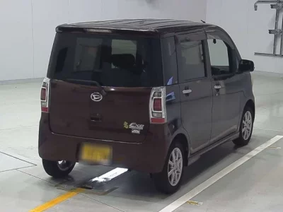 Daihatsu TANTO EXE