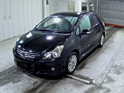 Toyota BLADE