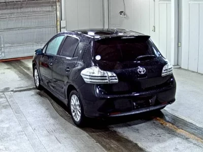 Toyota BLADE