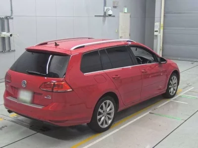 Volkswagen GOLF VARIANT