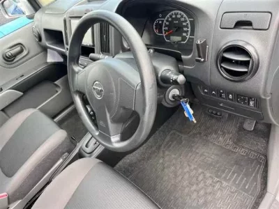 Nissan AD