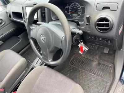 Nissan AD