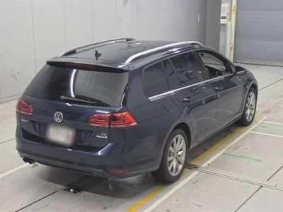Volkswagen GOLF VARIANT