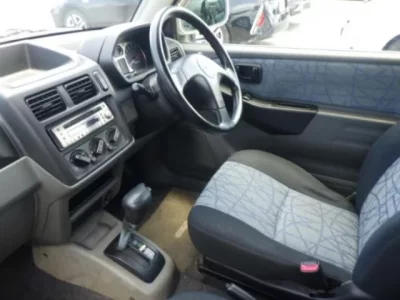 Mitsubishi PAJERO MINI