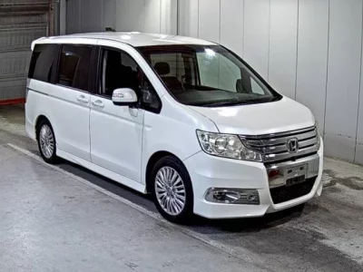 Honda STEP WAGON