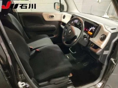Suzuki MRWAGON