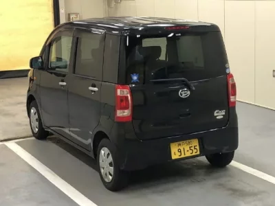 Daihatsu TANTO EXE