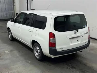 Toyota SUCCEED