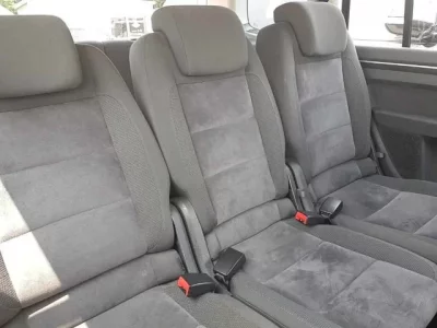 Volkswagen GOLF TOURAN