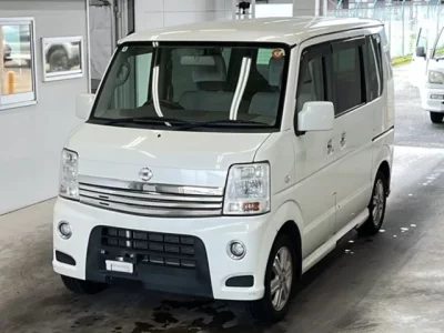 Nissan CLIPPER RIO