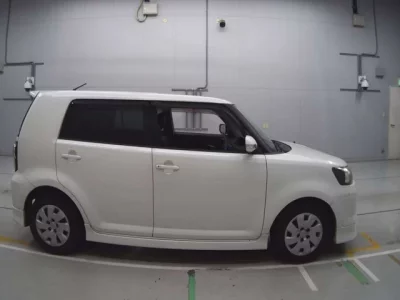 Toyota COROLLA RUMION