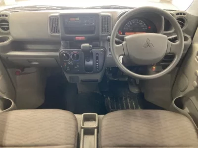 Mitsubishi MINICAB VAN