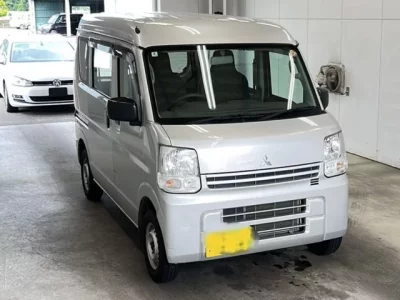 Mitsubishi MINICAB VAN