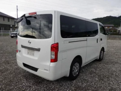 Nissan CARAVAN VAN