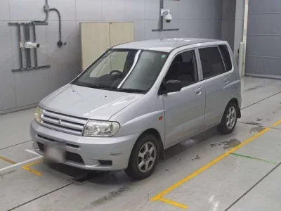 Mitsubishi DINGO