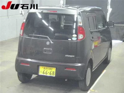 Suzuki MRWAGON