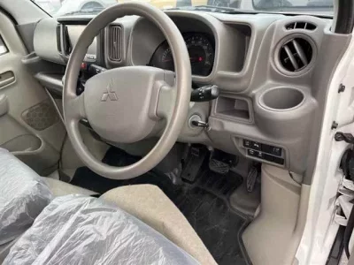 Mitsubishi MINICAB VAN