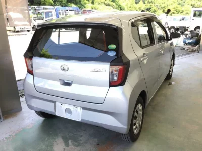 Daihatsu MIRA E S