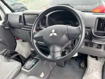 Mitsubishi MINICAB MIEV