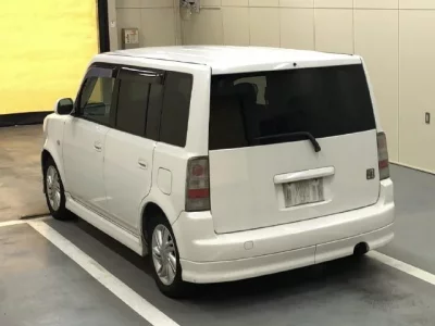 Toyota BB