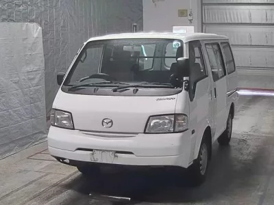 Mazda BONGO VAN