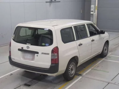 Toyota SUCCEED