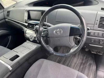 Toyota ESTIMA HYBRID