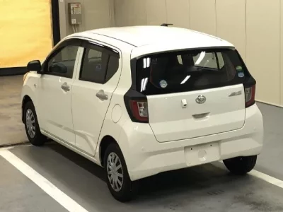 Daihatsu MIRA E S