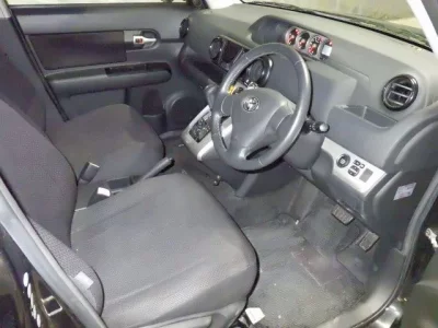 Toyota COROLLA RUMION