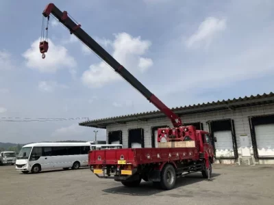 Mitsubishi FUSO TRUCK