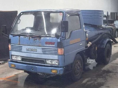 Mazda TITAN