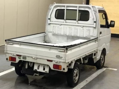 Nissan CLIPPER TRUCK