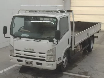 Isuzu ELF