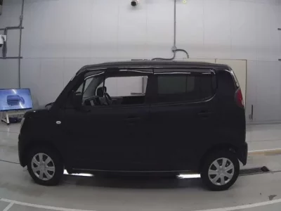 Suzuki MRWAGON