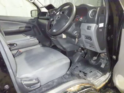 Nissan CARAVAN VAN