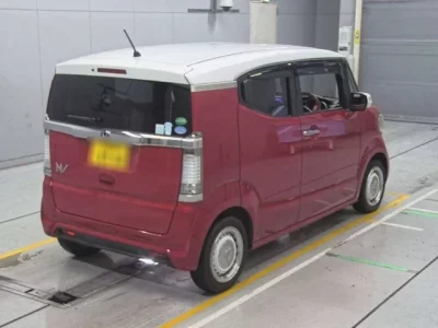 Honda N BOX SLASH