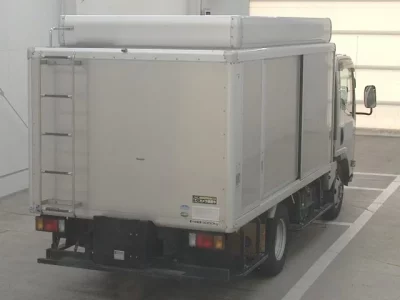 Isuzu ELF