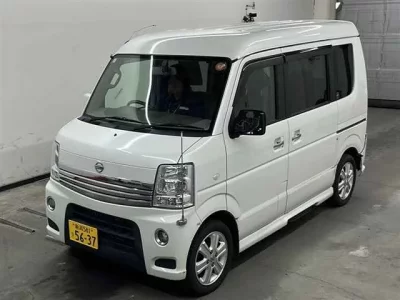 Nissan CLIPPER RIO