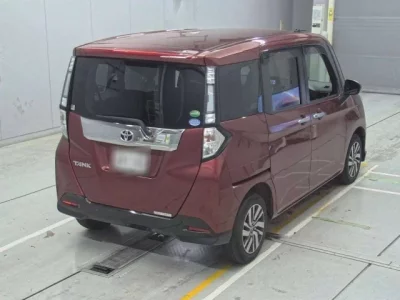 Toyota TANK