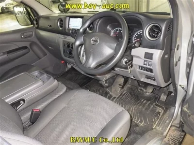 Nissan CARAVAN VAN