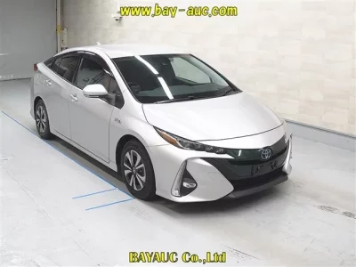 Toyota PRIUS PHV