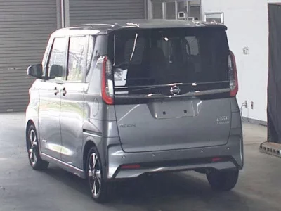 Nissan ROOX
