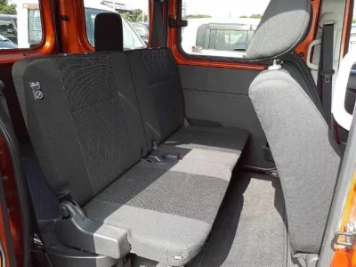 Daihatsu ATRAI VAN