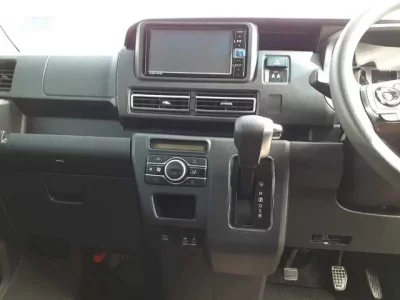 Daihatsu ATRAI VAN