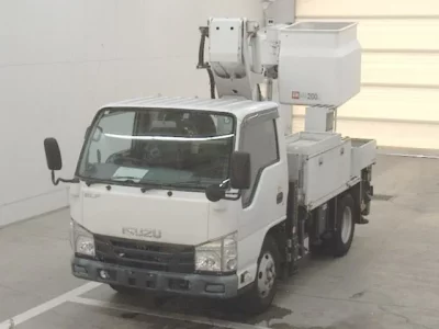 Isuzu ELF
