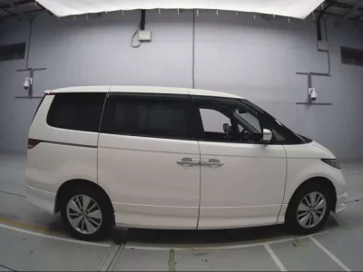 Honda ELYSION