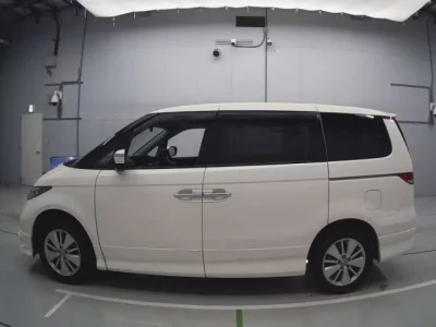 Honda ELYSION