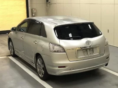 Toyota MARK X ZIO