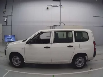 Toyota SUCCEED